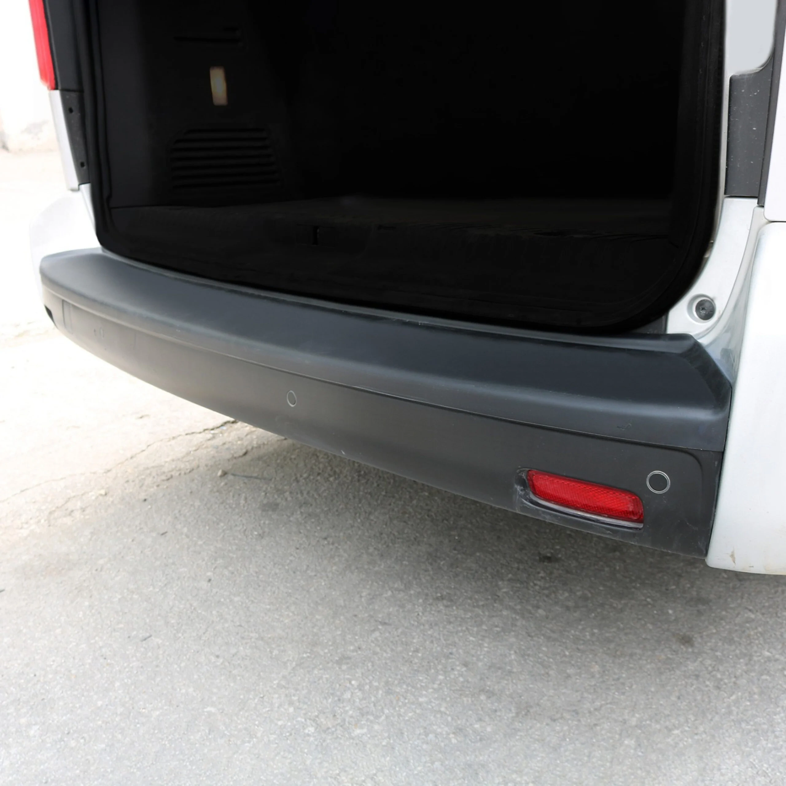 Citroen Jumpy Arka Tampon Eşiği MAT (2017+) - Görsel 4